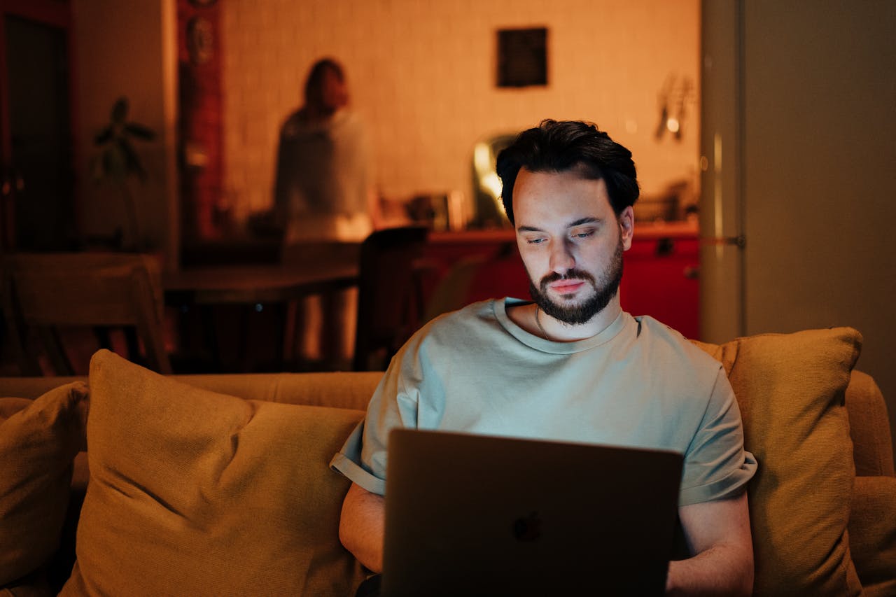 10 největších mýtů o práci z domu: Kdy je home office past a kdy skutečný dar pro produktivitu